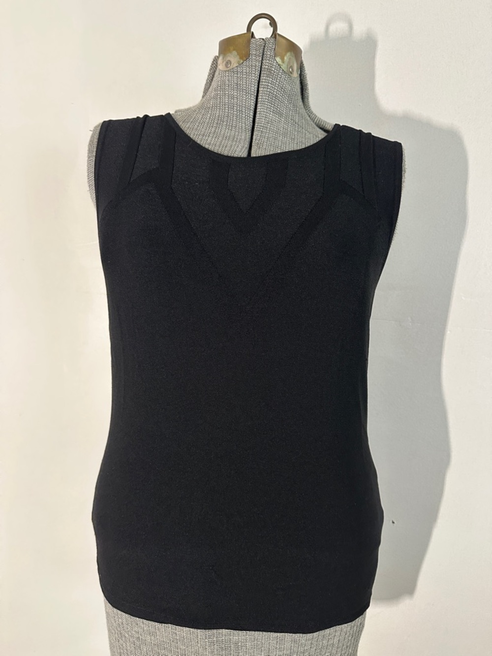 Jones Wear Black Knit Sleeveless Tank